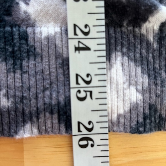 Lane Bryant Black/White Geometric Print V-Neck Button-Up Cardigan Sweater 22/24 - Picture 7 of 9